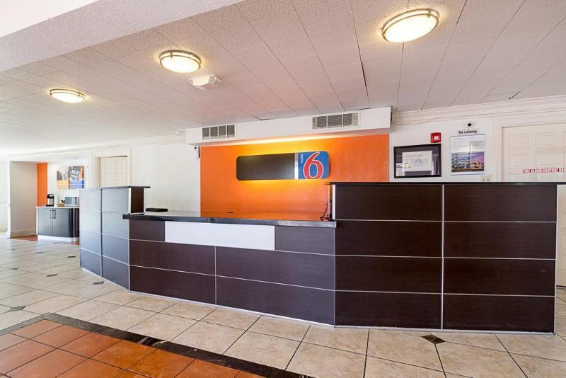 Motel 6-Kirkland, Wa - North Kirkland Exterior foto